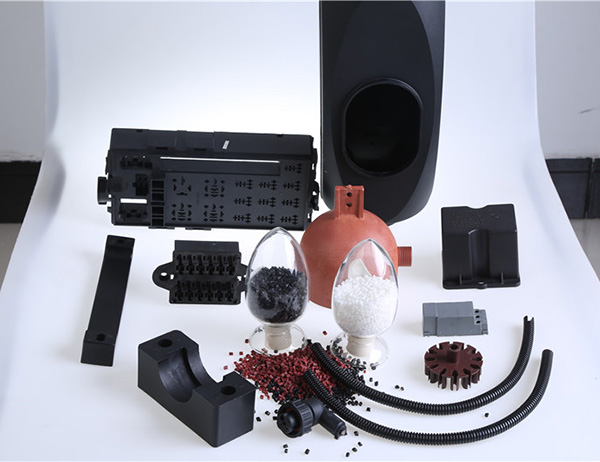 PA66 90G33 GF玻纖增強33% 注塑級耐磨聚酰胺塑膠原料